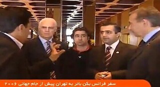 واکنش علی پروین به خاطره‌ای درباره بکن‌باوئر؛ زکی! مگر من کراوات می‌زنم؟!