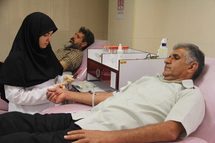 ۴۱ هزار داوطلب هلال احمر خون اهدا کردند
