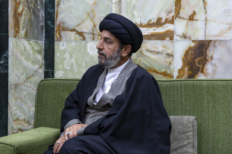 تولیت حرم حضرت عباس (ع) : سخنان آیت الله العظمی سیستانی مرهم زخمهاست