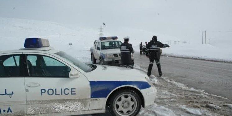 پلیس‌راه آذربایجان‌غربی: تمامی جاده‌های این استان لغزنده است