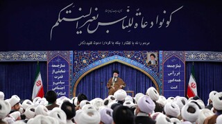 رهبر معظم انقلاب: رسیدن به هدف‌های اسلامی جز با حضور مردم امکان پذیر نیست/ مسئله مردم یک اصل اسلامی است 
