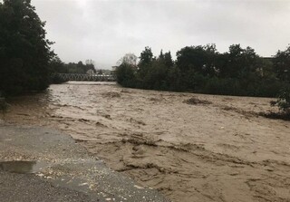 سیلاب راه ارتباطی ۴ روستای فریمان را مسدود کرد