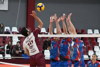 دربی بزرگ رومانی به سود ستاره‌های والیبال ایران