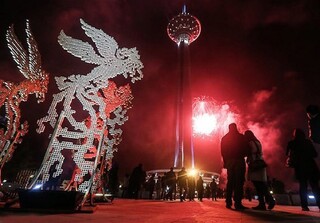 دستور میزبانی برج میلاد از بالا آمد!