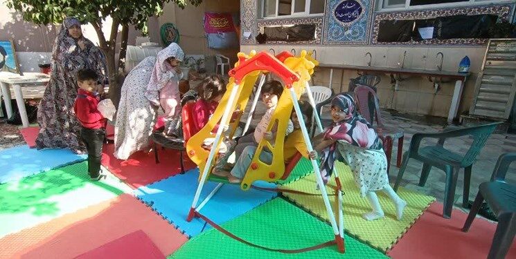 اعتکافی از جنس مادر و فرزند؛ نخستین اعتکاف مادر و فرزندی در شیراز کلید خورد + تصاویر