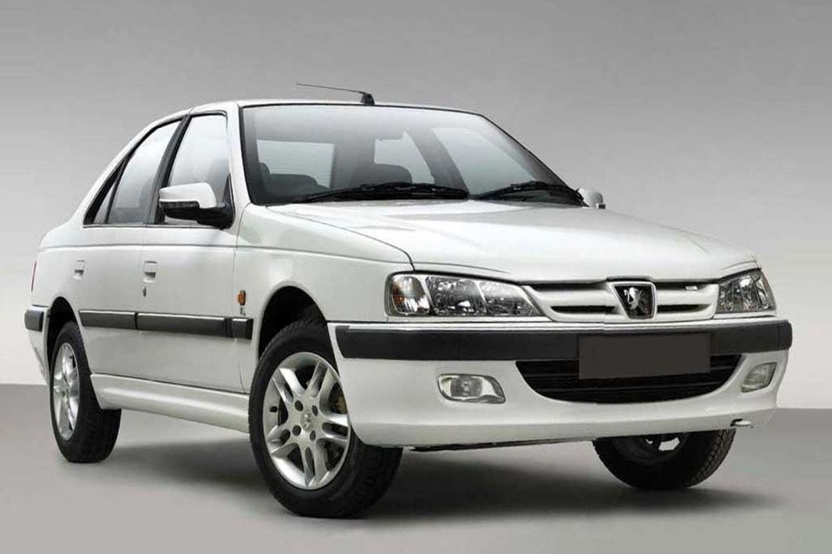 مدیرعامل ایران خودرو: به دنبال تمدید مجوز تولید پارس هستیم