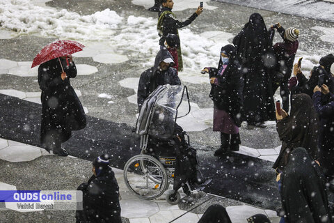 گزارش تصویری I اولین برف زمستانی در حرم مطهر رضوی