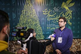 بیست و یکمین جشنواره فیلم فجر مشهد با اکران پنج فیلم آغاز شد