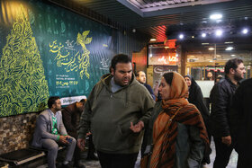 فیلم|حال و هوای جشنواره فیلم فجر در مشهد
