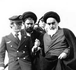 ناگفتههای سرتیم حفاظت امام(ره) از روزهای انقلاب/گفتوگوی تفصیلی با حمیدرضا نقاشیان