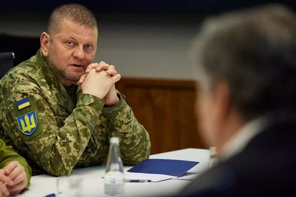فرمانده کل ارتش اوکراین، سفیر انگلیس می‌شود