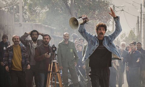 فیلمنامه آپاراتچی ارزش افزودهای به کتاب اضافه کرده است