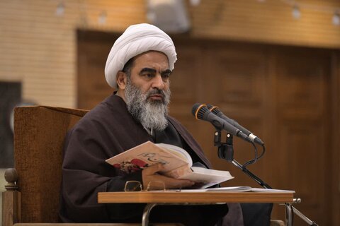 ‏واکاوی قاعده حق‌محوری و دلالت‌های وجودی آیه مباهله در گفت‌وگو با آیت‌الله فاضل لنکرانی