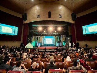 دبیر جشنواره فیلم فجر: مفتخریم که جشنواره امسال خاطرات سال های حماسه را زنده کرد