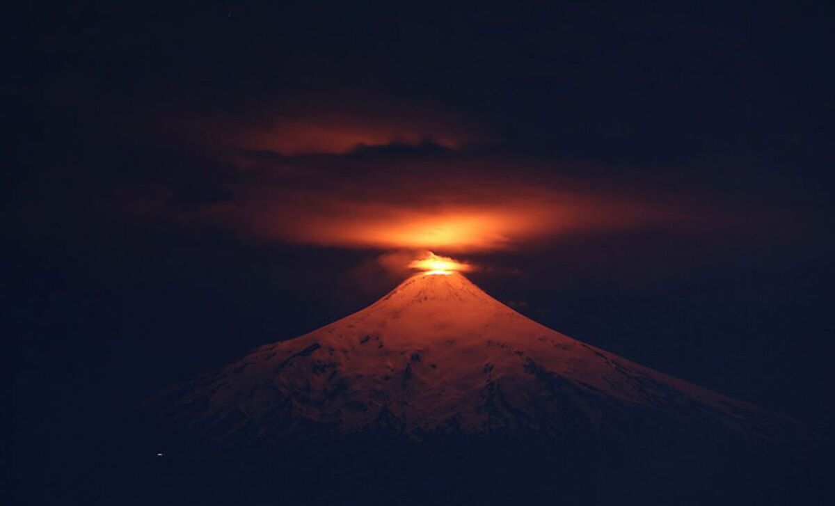 فعالیت مجدد آتشفشان ویلاریکا در شیلی