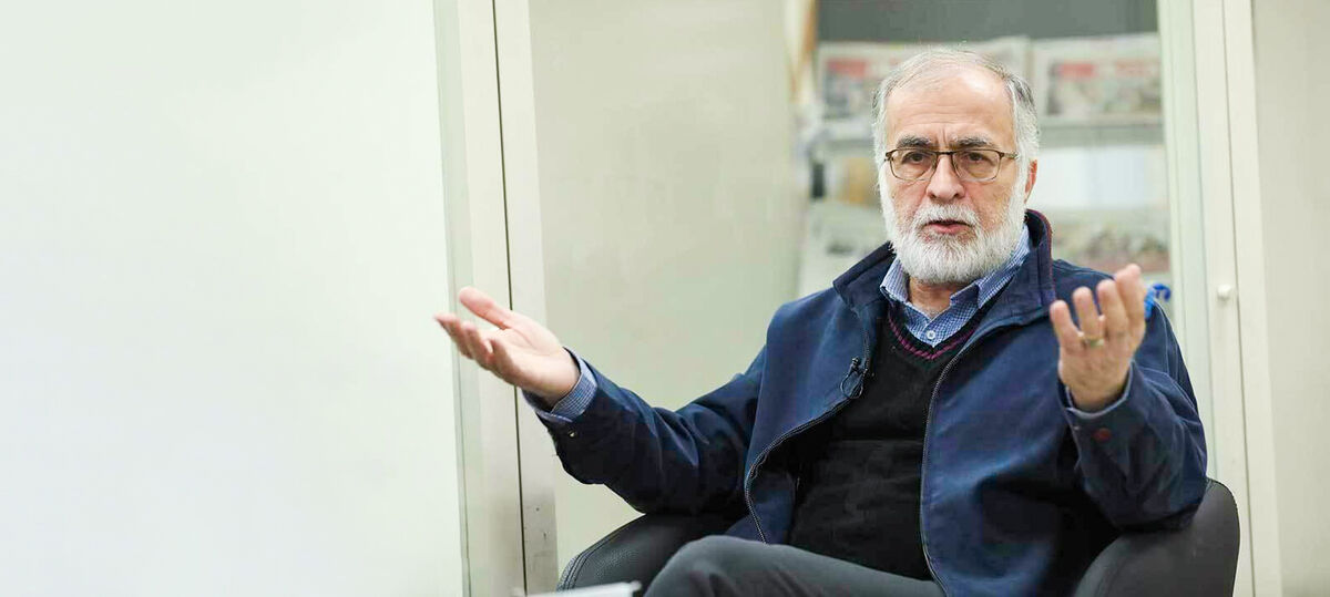 عطریانفر: جامعه تا زمانی که از انسجام برخوردار است، نیرومند خواهد بود