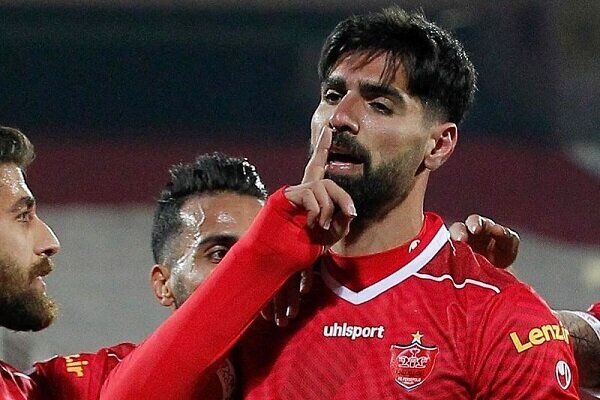 مذاکره مدیران پرسپولیس با مدیر برنامه های رضا اسدی