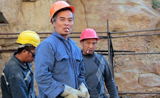 واکنش به ورود زندانیان چینی برای مسکن‌سازی به ایران 
