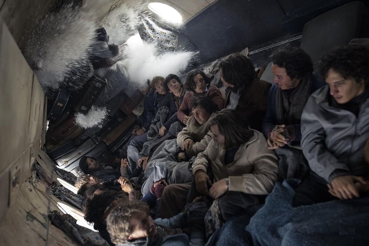 نگاهی به فیلم «جامعه برفی»/ تا سر حد مرگ جنگیدن برای زنده ماندن