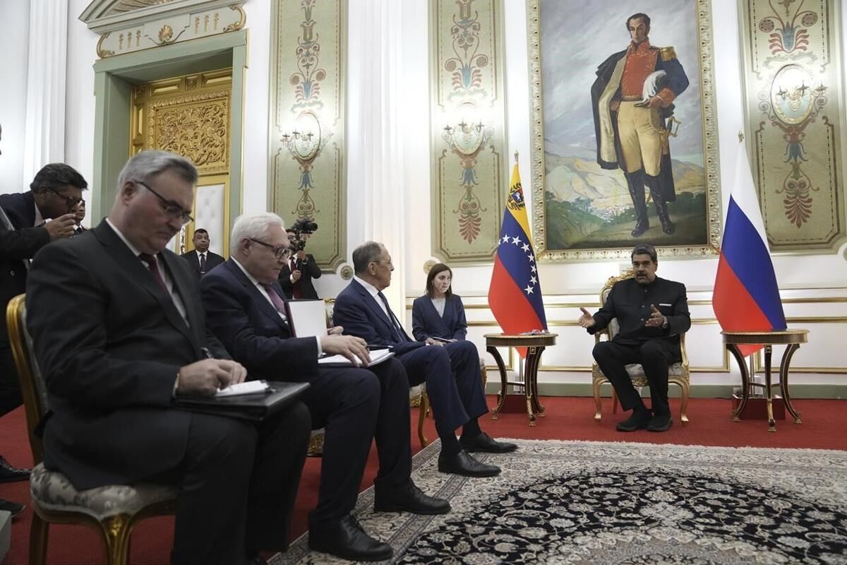 توافق روسیه و ونزوئلا برای افزایش همکاری‌های هسته‌ای و نفتی