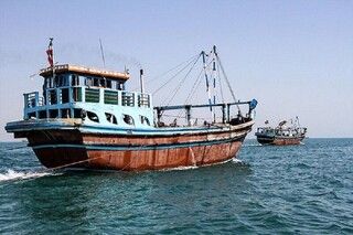 شناور تجاری حامل کالای قاچاق در خلیج فارس توقیف شد