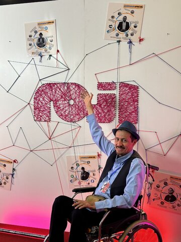 درباره محمد کنگانی که ویلچرنشین است اما همت بلندی دارد/ گفتم باید برای زادگاهم کاری بکنم