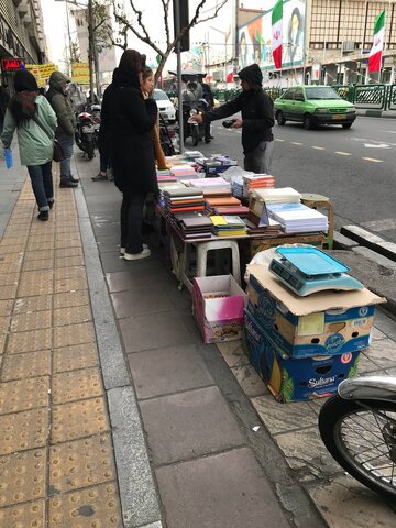 گرانی کتاب بر فروش آن تاثیر گذاشته اما بر کتابخوانی، نه!