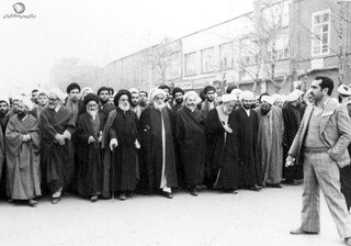 بازخوانی همکاری موفق روحانیت و مردم در انتخابات اولین مجلس پس از انقلاب در مشهد؛ ائتلاف علما برای مردم