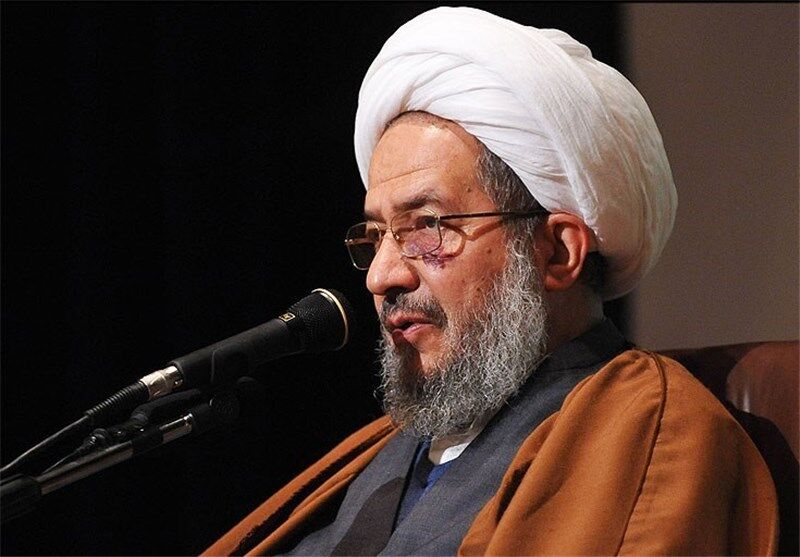 آیت الله مقتدایی:
بانوان اندیشمند حوزوی آماده کمک به نظام قانونگذاری‌اند