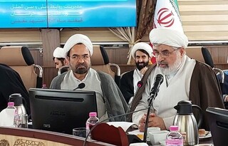 طلاب زبان‌دان با فرهنگ و آداب ملت‌ها آشنا باشند