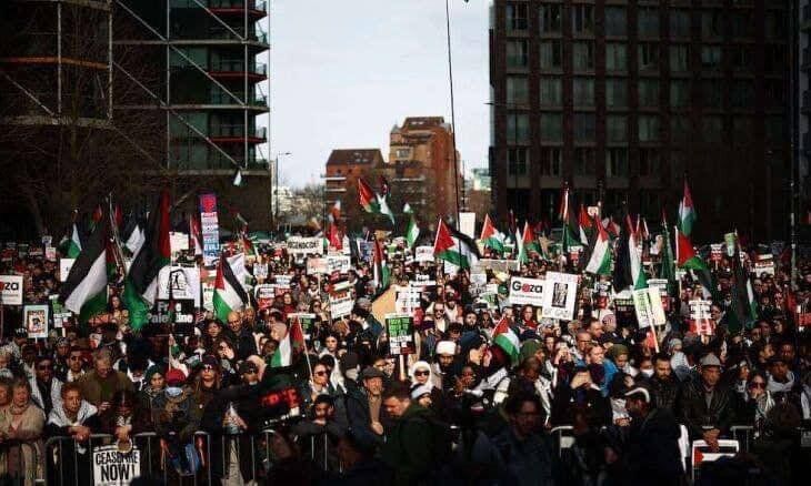 تظاهرات مردم انگلیس در حمایت از غزه+ عکس