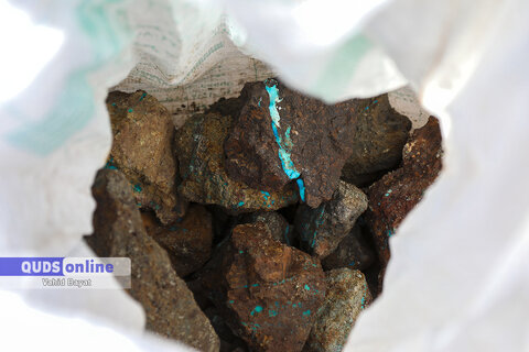 گزارش تصویری I حراج سنگ های فیروزه در معدن فیروزه نیشابور