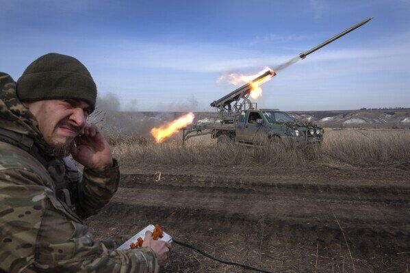 استولتنبرگ: حمله به ناوگان دریای سیاه روسیه با تسلیحات ناتو انجام شد