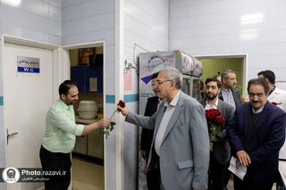 تقدیر وزیر بهداشت از تلاش‌های شبانه‌روزی خادمان سلامت حرم مطهر رضوی 