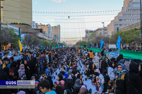 گزارش تصویری I افطاری ۶ کیلومتری روز میلاد امام حسن مجتبی علیه السلام در مسیر حرم رضوی
