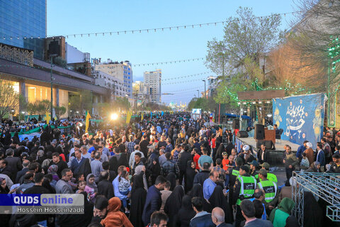 گزارش تصویری I افطاری ۶ کیلومتری روز میلاد امام حسن مجتبی علیه السلام در مسیر حرم رضوی