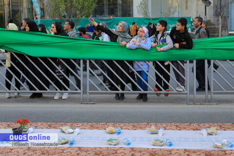 گزارش تصویری I افطاری ۶ کیلومتری روز میلاد امام حسن مجتبی علیه السلام در مسیر حرم رضوی