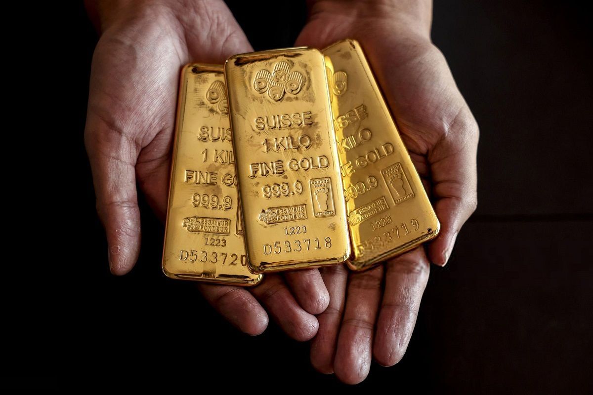 کاهش قیمت جهانی طلا؛ هر اونس ۲۳۲۳ دلار