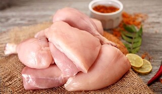 تولید مرغ از مصرف پیشی گرفت/ مازاد تولید باید صادر شود