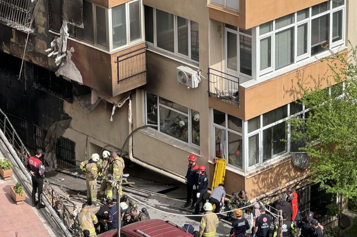مرگ ۱۵ نفر به دنبال آتش‌سوزی در استانبول/ احتمال افزایش تلفات