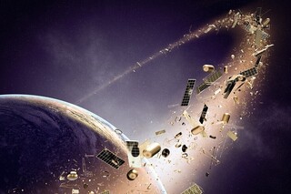 احاطه اتمسفر زمین توسط زباله‌های فضایی / ورود روزانه ۵۰ تن سنگ فضایی به جو زمین