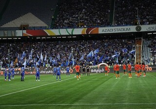 از اعتراض استقلالی‌ها به گرانی بلیت تا شعار علیه لک