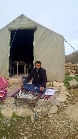درباره  رشید محمد حسینی معلم فداکار خوزستانی و ۳۲سال آموزگاری در مناطق عشایری/ خدمت در خط مقدم