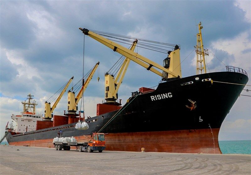کشورهای حاشیه خلیج فارس مقصد کالاهای صادراتی بندرخمیر