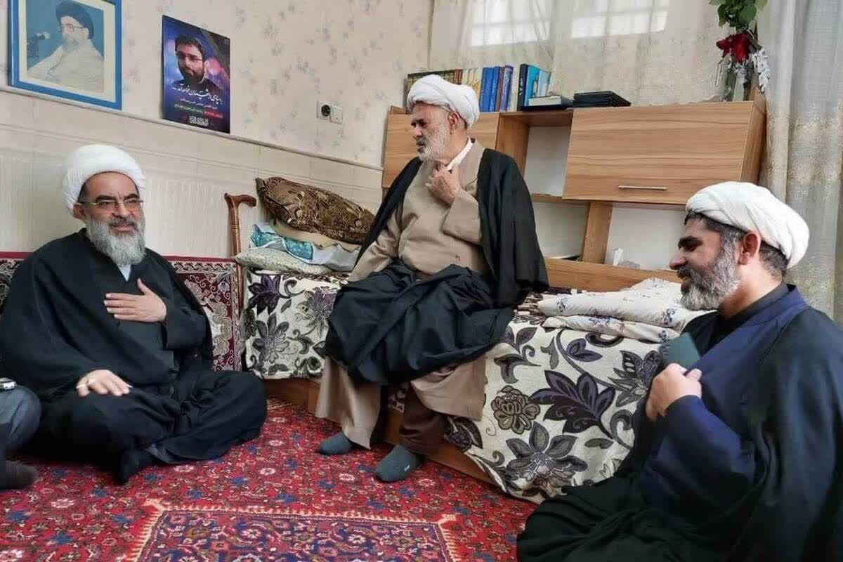 هر قطره خون شهید، مسئولیت ما را هزار برابر می‌کند