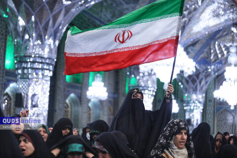 گزارش تصویری Iتجمع زائران و مجاوران حرم مطهر رضوی در حمایت از حمله ایران به اسرائیل
