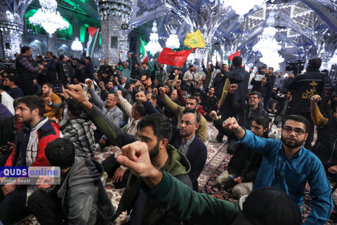گزارش تصویری Iتجمع زائران و مجاوران حرم مطهر رضوی در حمایت از حمله ایران به اسرائیل