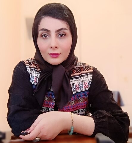 ساره خسروی؛ مترجم: روانشناسان خواندن «سلام زیبا» را به مراجعین خود پیشنهاد میکنند