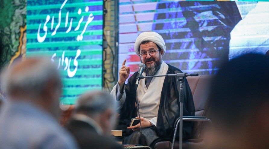 حجت الاسلام والمسلمین ماندگاری: حضرت زهرا(س) با تمام اعتبار و دارایی خود از ولایت دفاع کردند حجت الاسلام والمسلمین ماندگاری: حضرت زهرا(س) با تمام اعتبار و دارایی خود از ولایت دفاع کردند