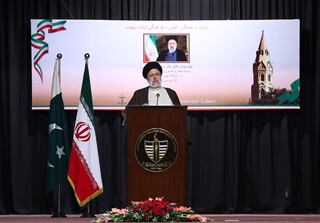 رئیس جمهور در دانشگاه لاهور: فکر و اندیشه ملت‌های ایران و پاکستان توانایی ارائه حرف‌های نو در حوزه فنی و علمی را دارد